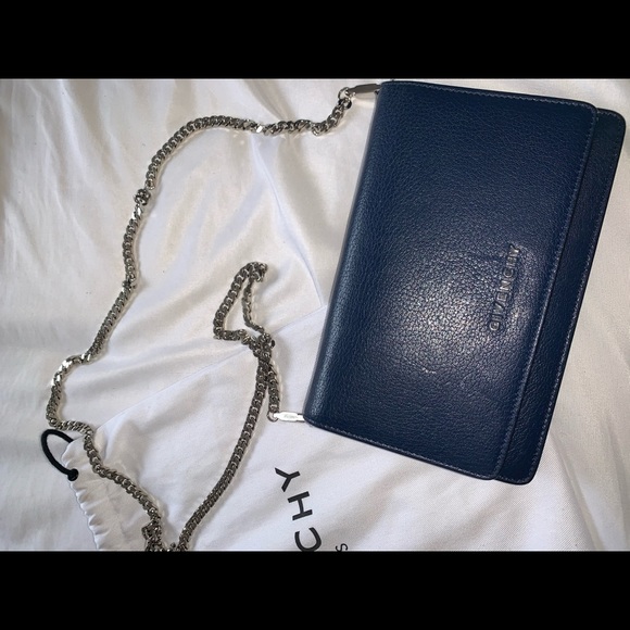 Authentic Givenchy WOC - Picture 3 of 3